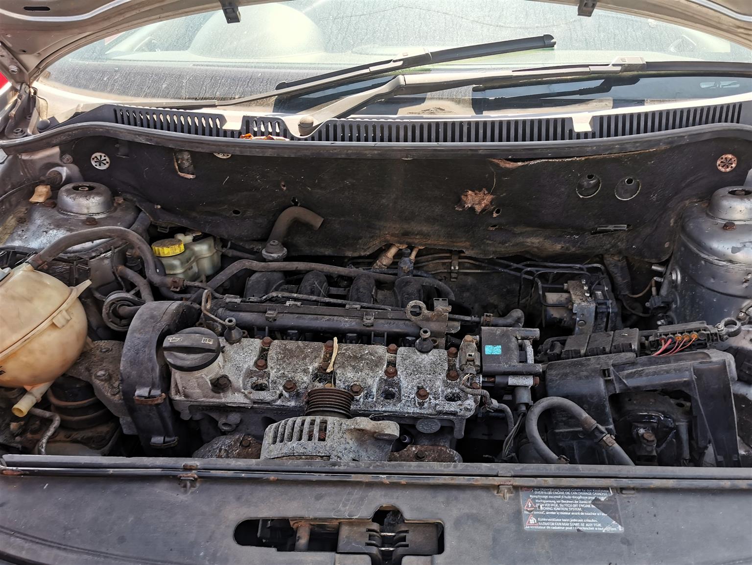 2006 Volkswagen Polo Classic 1.6 BAH - Available for spare parts.