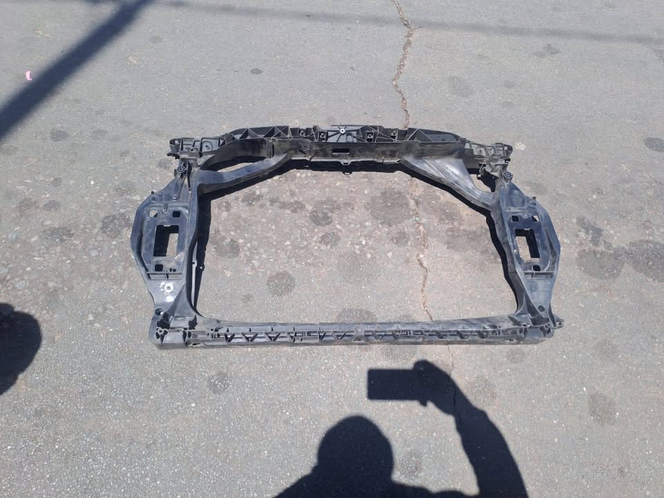 Audi A4 Cradle - Private Seller
