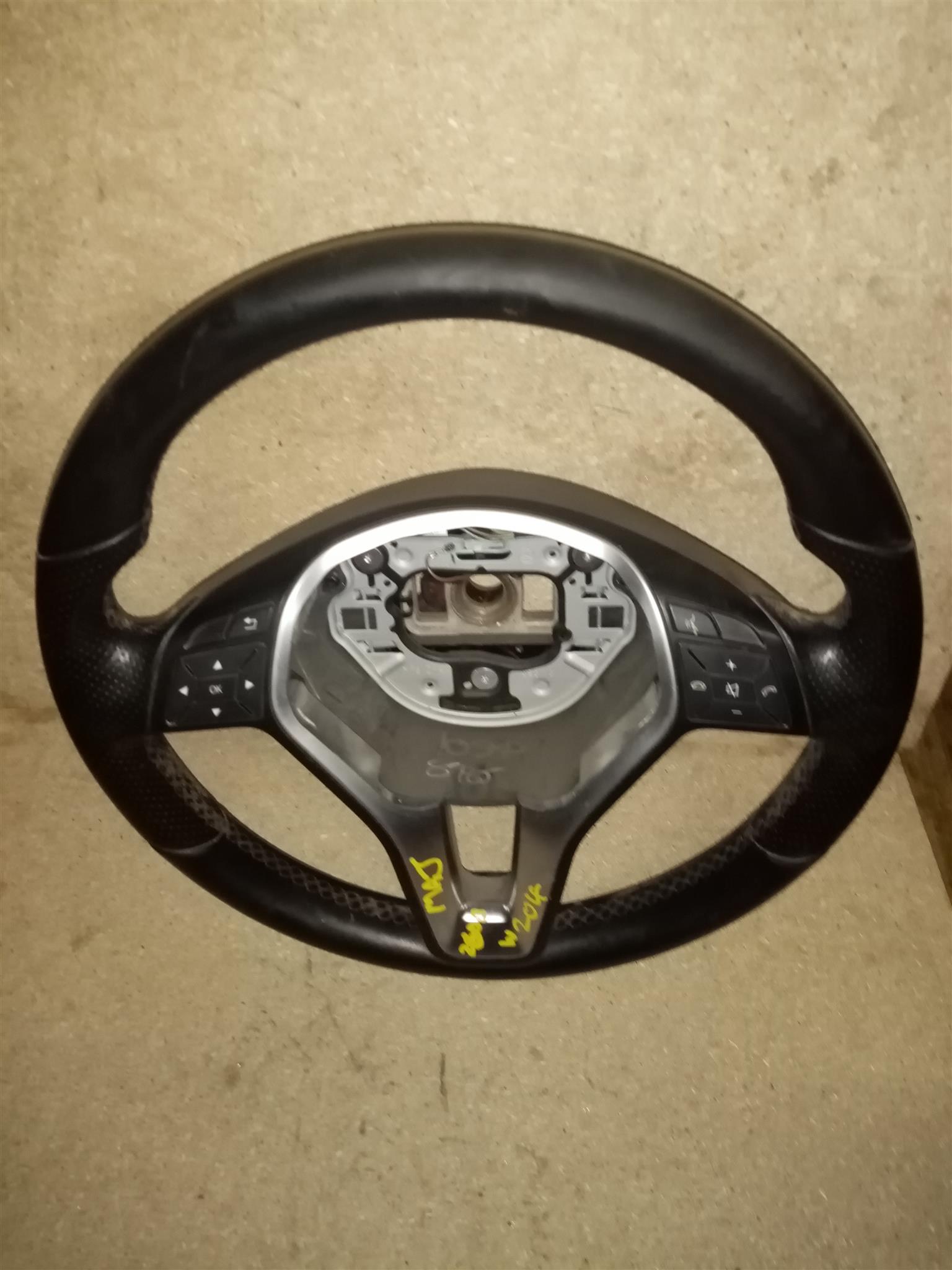 Mercedes Benz C180 W204 steering wheel for sale - Private Seller Mercedes Benz C180 W204 steering wheel for sale - Private Seller