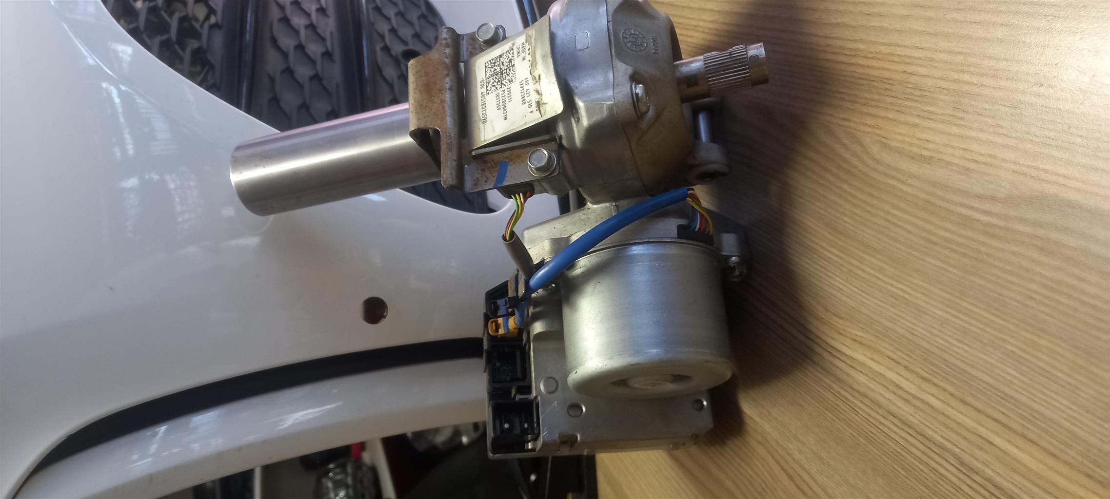 VW UP ELECTRIC POWER STEERING COLUMN - Private Seller VW UP ELECTRIC POWER STEERING COLUMN - Private Seller