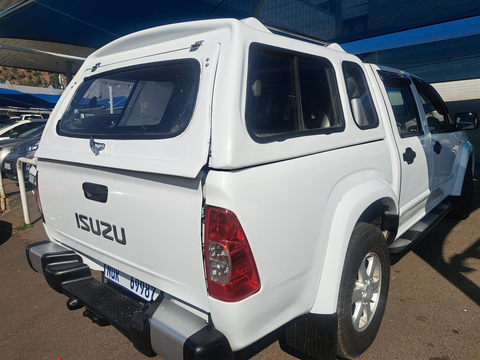 ISUZU KB 250