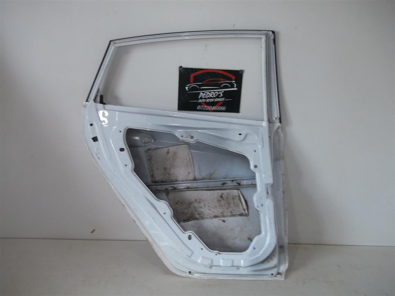 Ford Fiesta left rear door - Private Seller