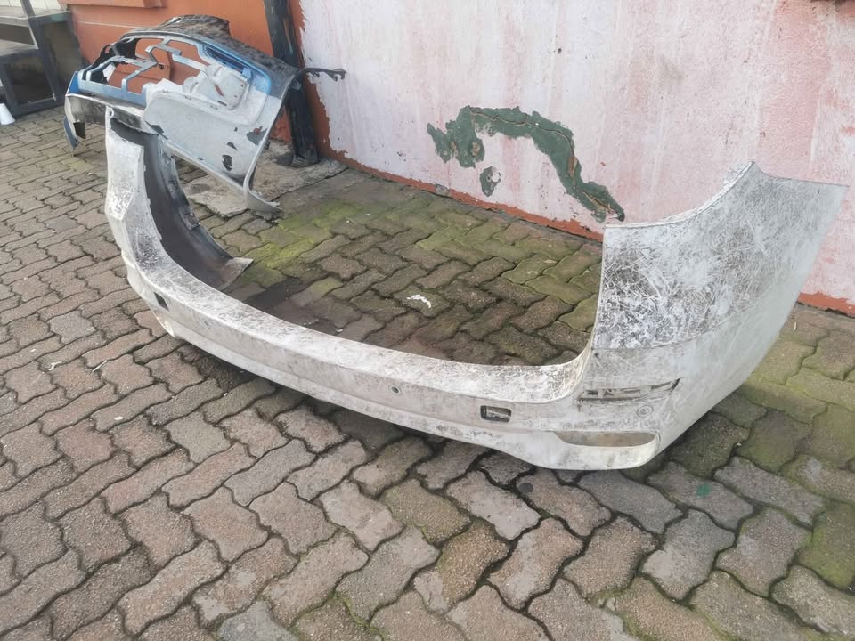 BMW F15 X5 rear bumper - Private Seller BMW F15 X5 rear bumper - Private Seller