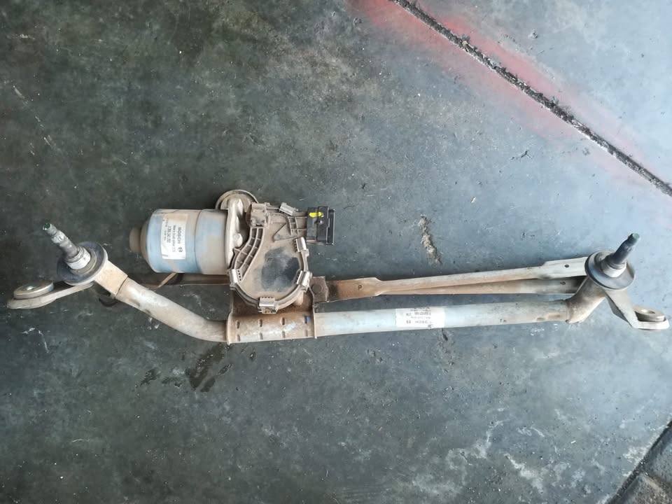 ORIGINAL CHEVROLET UTILITY WIPER MOTOR WITH LINKAGE - Private Seller ORIGINAL CHEVROLET UTILITY WIPER MOTOR WITH LINKAGE - Private Seller