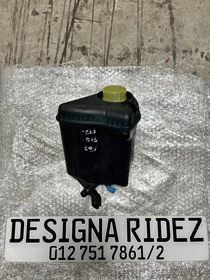 BMW F07/F10/F12 5-SERIES/6-SERIES COOLANT EXPANSION TANK AVAILABLE. - Private Seller BMW F07/F10/F12 5-SERIES/6-SERIES COOLANT EXPANSION TANK AVAILABLE. - Private Seller