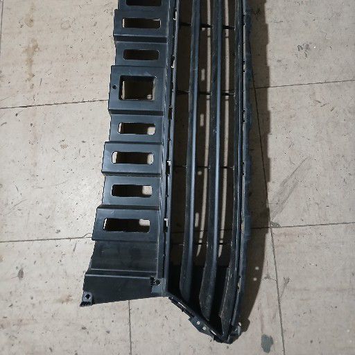 Suzuki ciaz grill - Private Seller Suzuki ciaz grill - Private Seller