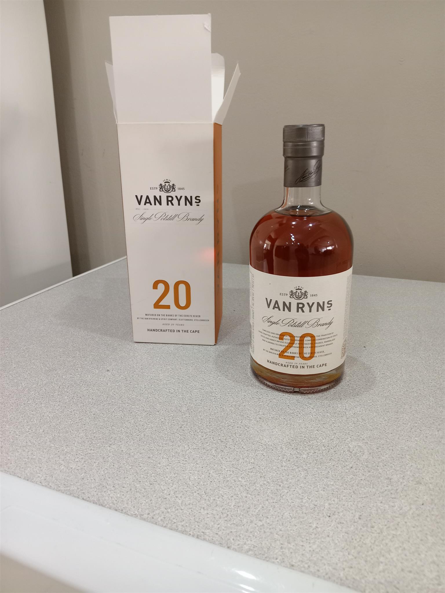 Van ryns 20 Year old brand