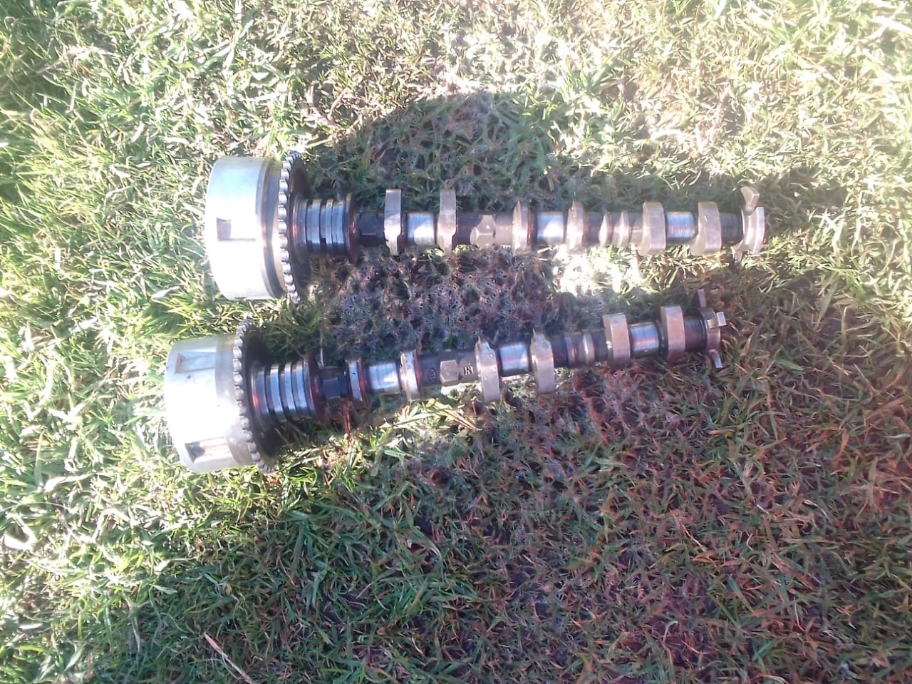 G3lacylinder head and orger parts for hyundai grand i10 - Private Seller G3lacylinder head and orger parts for hyundai grand i10 - Private Seller