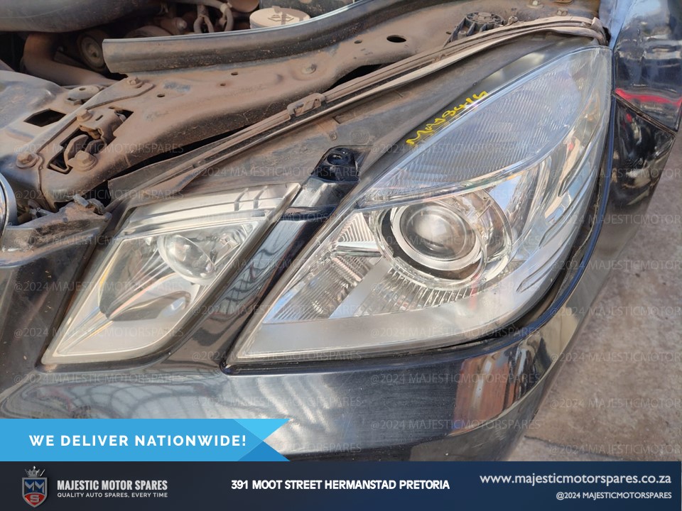 2010 mercedes-benz e200 cgi headlights for sale - Private Seller