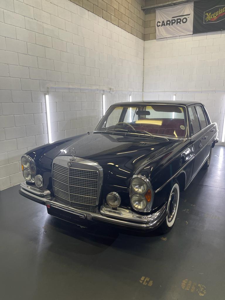 1968 Mercedes-Benz 200 W109 For Sale | Junk Mail