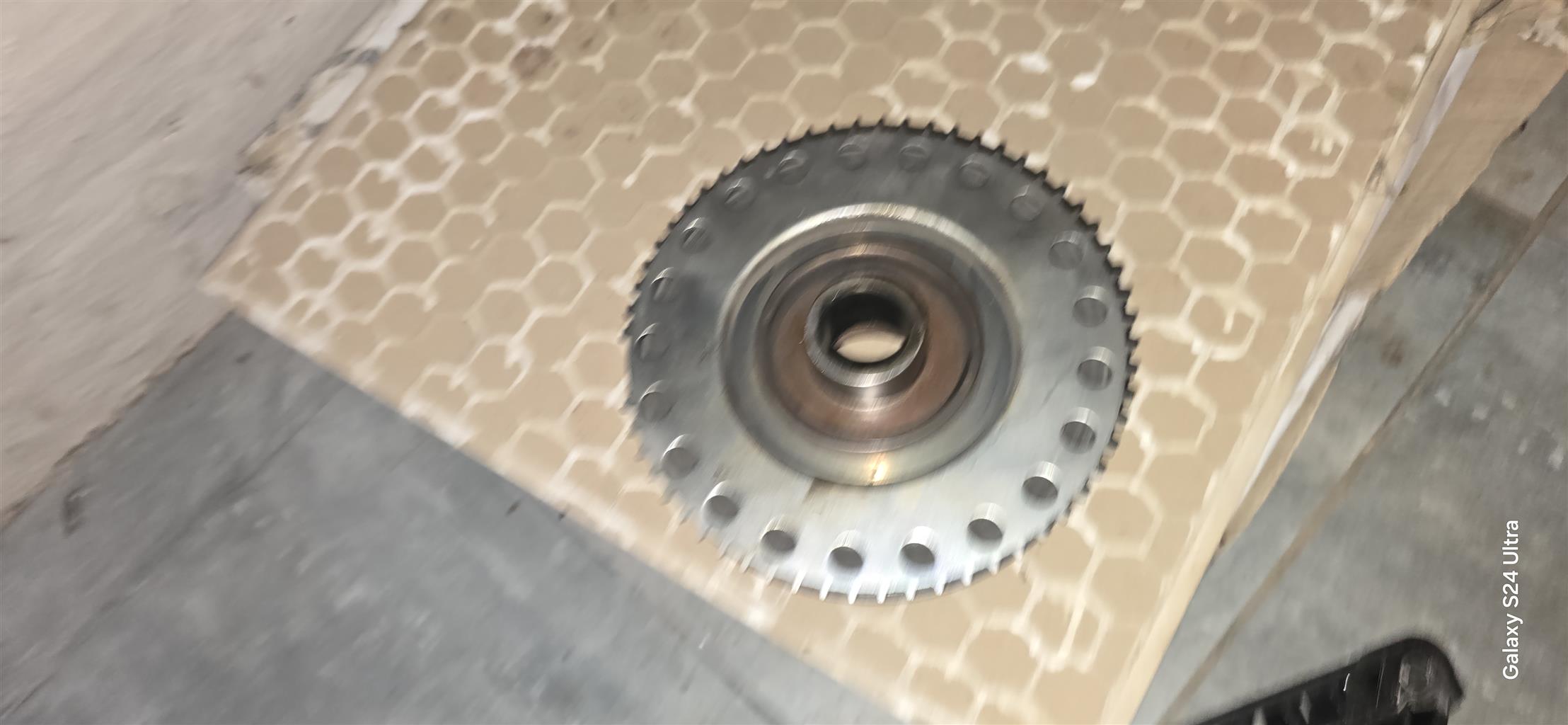 Jaguar XF/Land Rover Discovery Sport/Evoque SI4 2.0 Ecoboost Crank pulley - Private Seller Jaguar XF/Land Rover Discovery Sport/Evoque SI4 2.0 Ecoboost Crank pulley - Private Seller