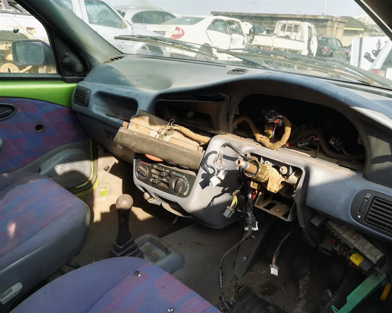 2000 Fiat Palio 1.2 - Stripping for Spares
