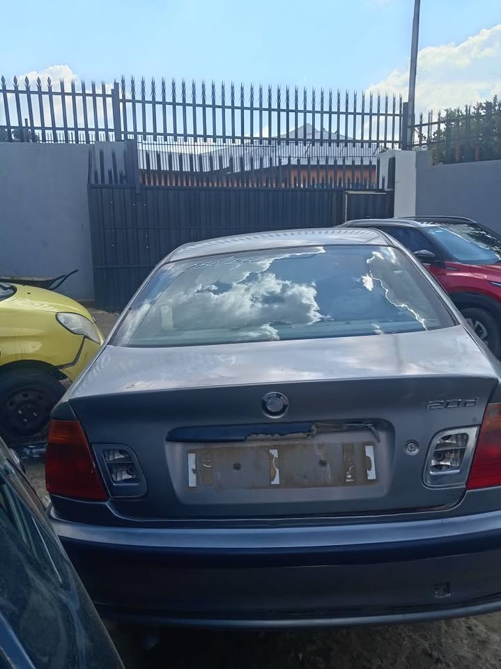 2004 Bmw 320D E46 Automatic Transmission Stripping For Spares - Private Seller 2004 Bmw 320D E46 Automatic Transmission Stripping For Spares - Private Seller