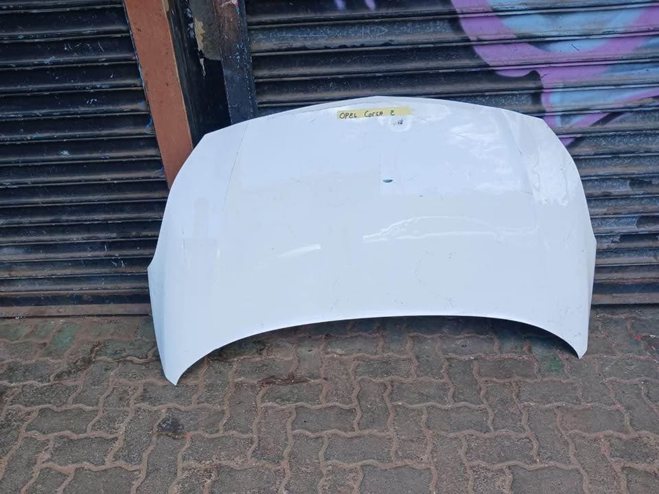 Opel Corsa E bonnet - Private Seller