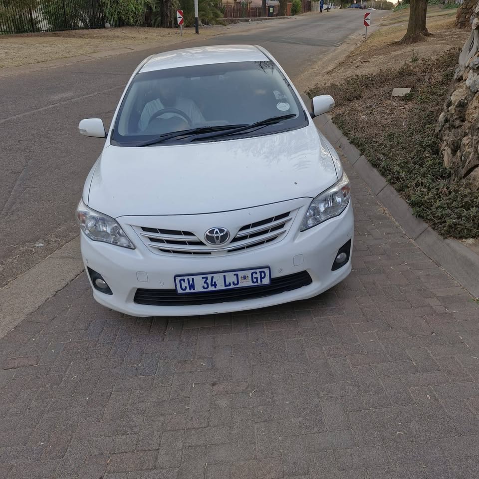 TOYOTA COROLLA SPRINTER 2014