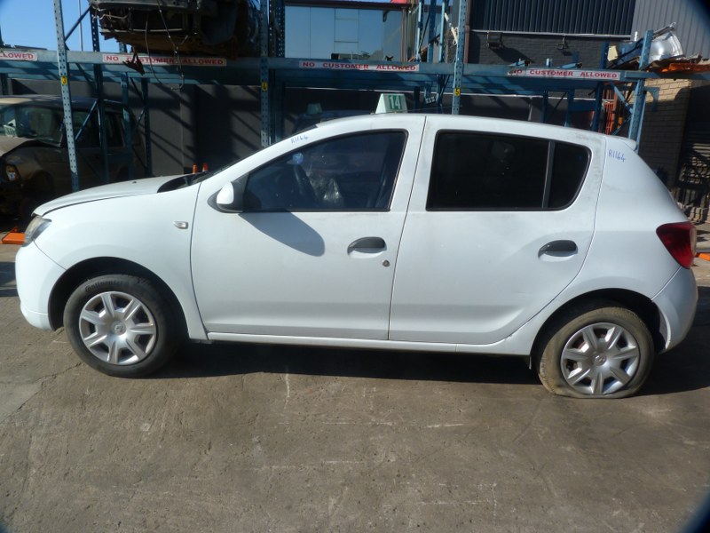 Renault Sandero 900T Expression Manual White - 2014 STRIPPING FOR SPARES - Private Seller Renault Sandero 900T Expression Manual White - 2014 STRIPPING FOR SPARES - Private Seller