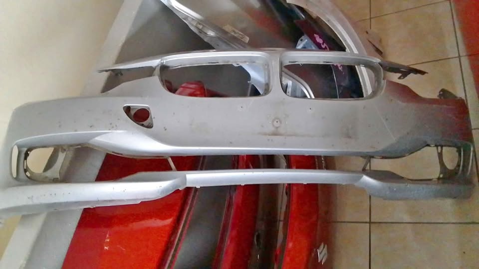 BMW f10 standard bumper - Private Seller BMW f10 standard bumper - Private Seller