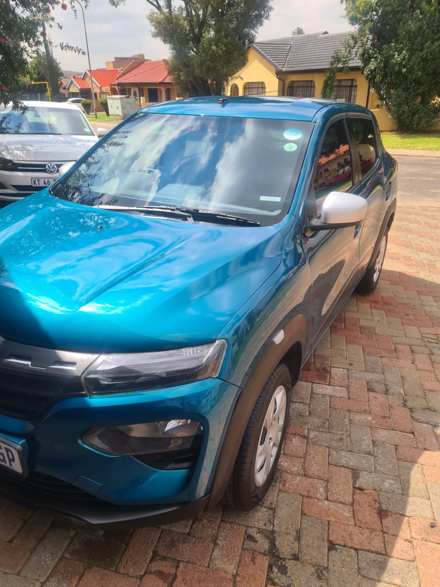 Demo 2022 Renault Kwid 1.0 Dynamique - Private Seller Demo 2022 Renault Kwid 1.0 Dynamique - Private Seller