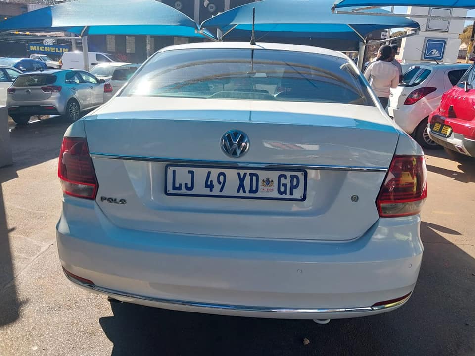 2019 VOLKSWAGEN POLO 6 SEDAN 1.6 71 000KM MANUEL PETROL WHITE COLOR