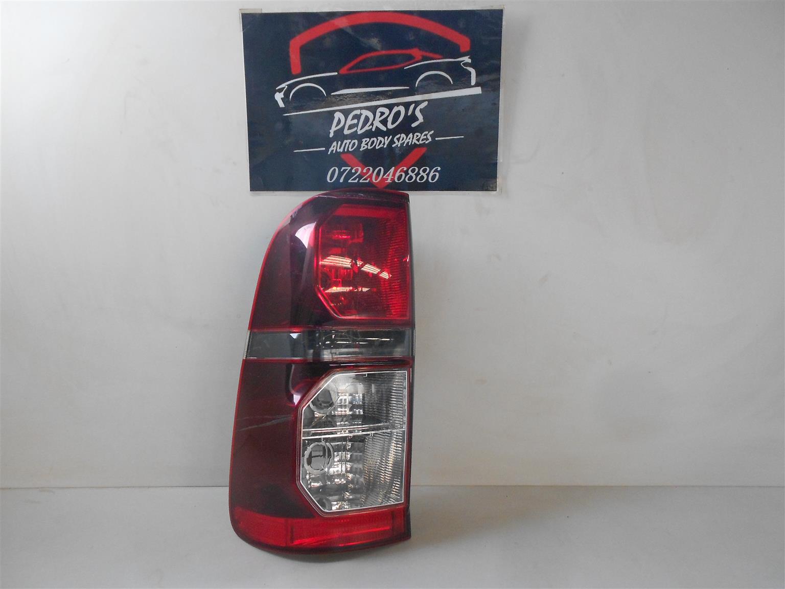 Toyota Hilux D4D Legend 45 Tail light - Private Seller Toyota Hilux D4D Legend 45 Tail light - Private Seller