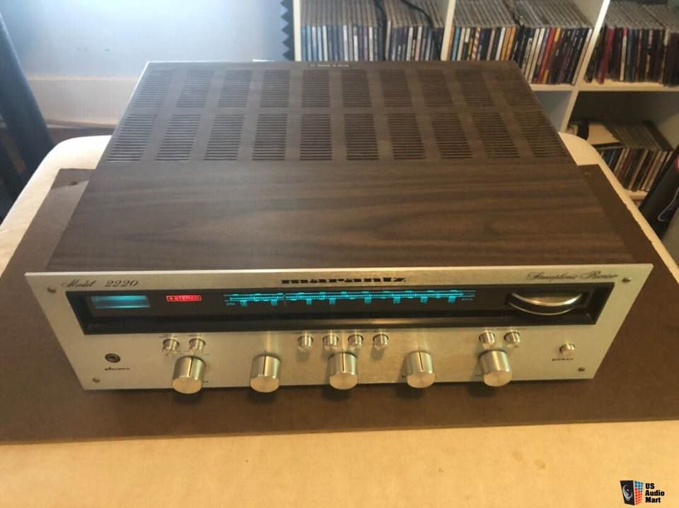 MARANTZ 2220 RECAPPED MINT condition