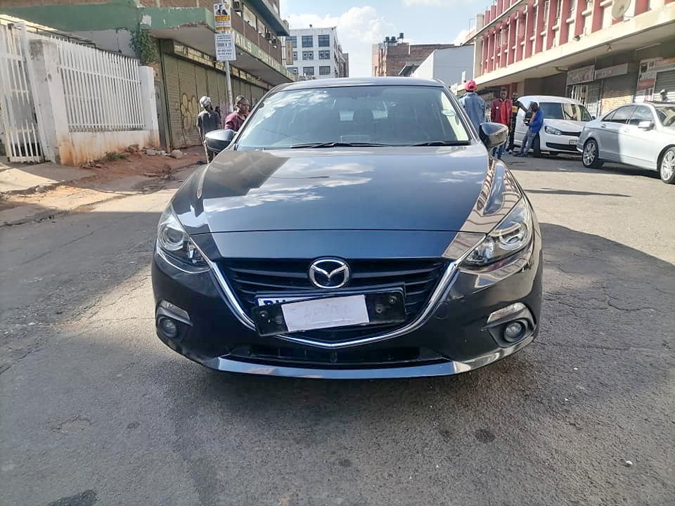 2015 Mazda 3 1.6 Dynamic