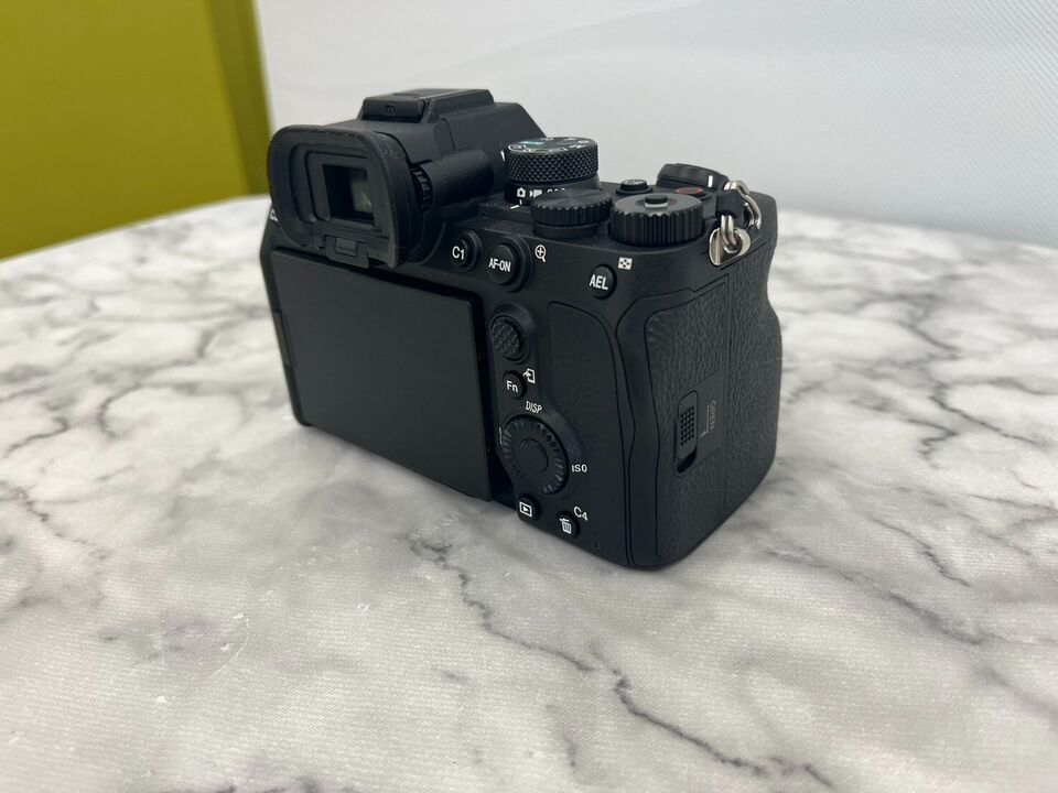 used sony a7iv