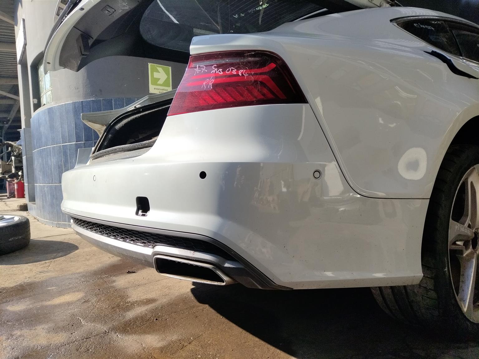 2018 Audi A7 tdi quattro s line rear bumper for sale - Private Seller