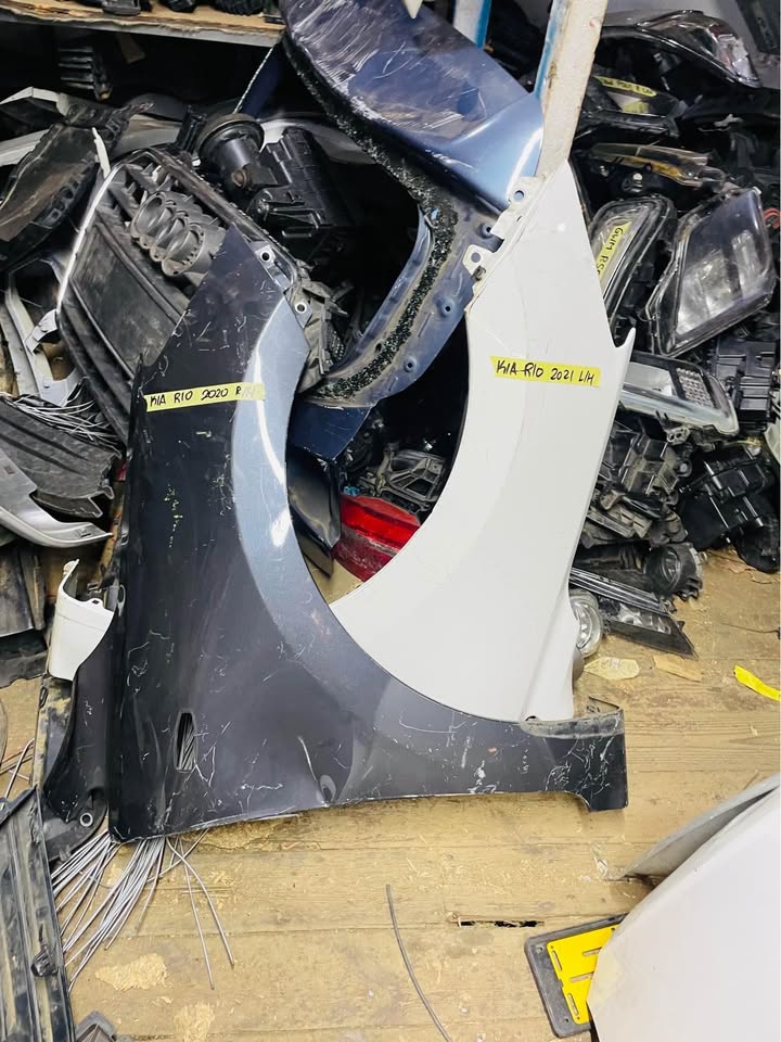 Kia Rio fenders 2020 - Private Seller