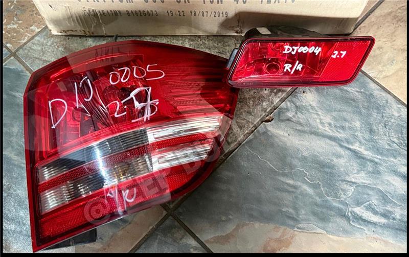 Dodge Journey Second Hand Tail and Reflector Lights - Private Seller Dodge Journey Second Hand Tail and Reflector Lights - Private Seller