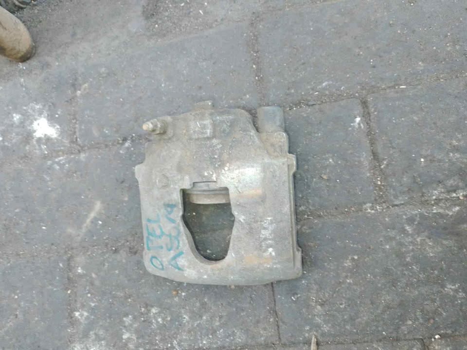 Opel Astra F Caliper