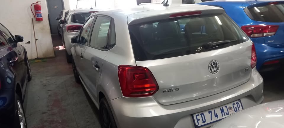 2014 VW POLO TSI 1.2 ENGINE, MANUAL, SILVER COLOUR,
