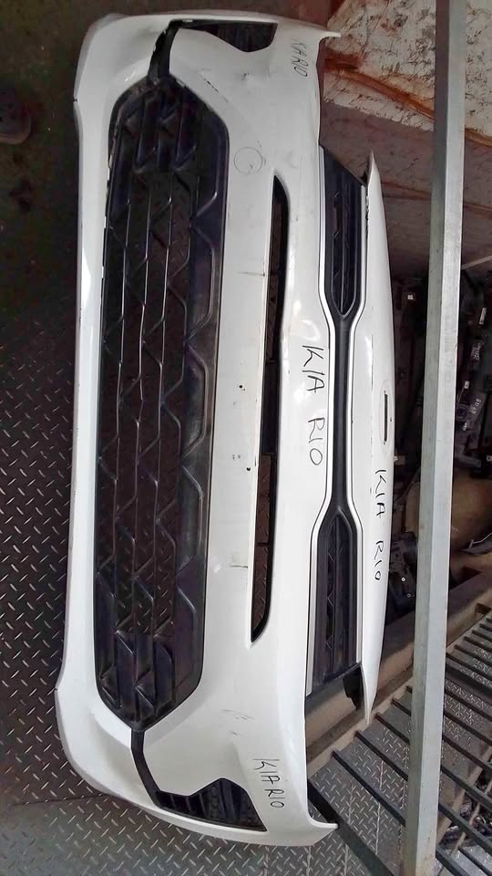 KIA RIO BUMPER - Private Seller KIA RIO BUMPER - Private Seller