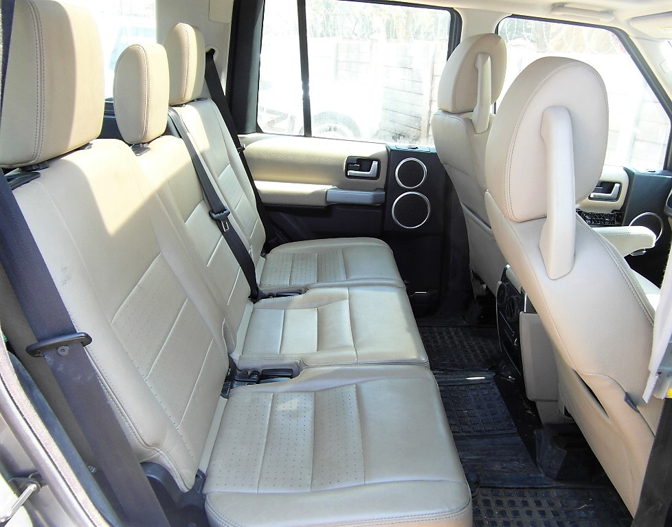 Land Rover Discovery 3 TDV6 HSE Seats + Doorpanels