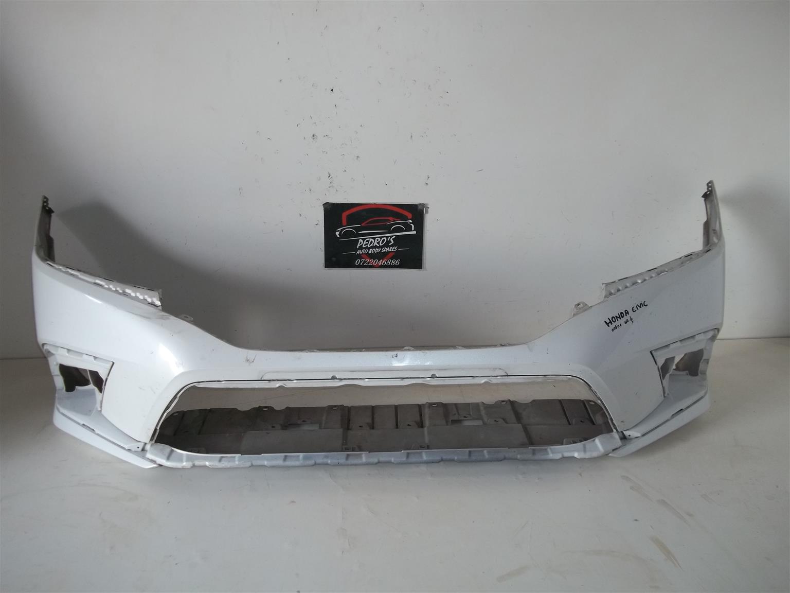 Honda Civic front bumper - Private Seller Honda Civic front bumper - Private Seller