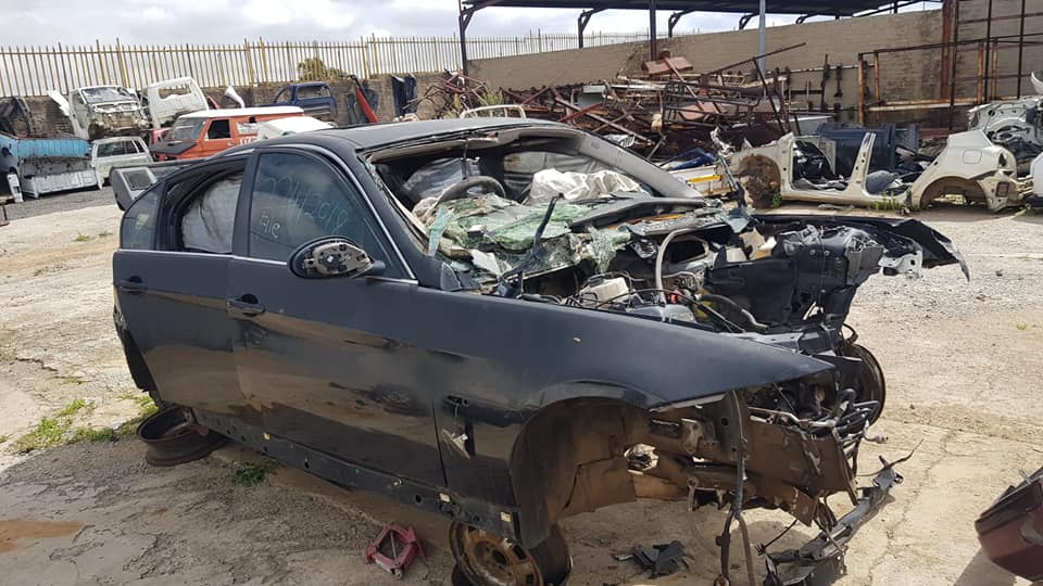 BMW E90 330D stripping for spares - Private Seller