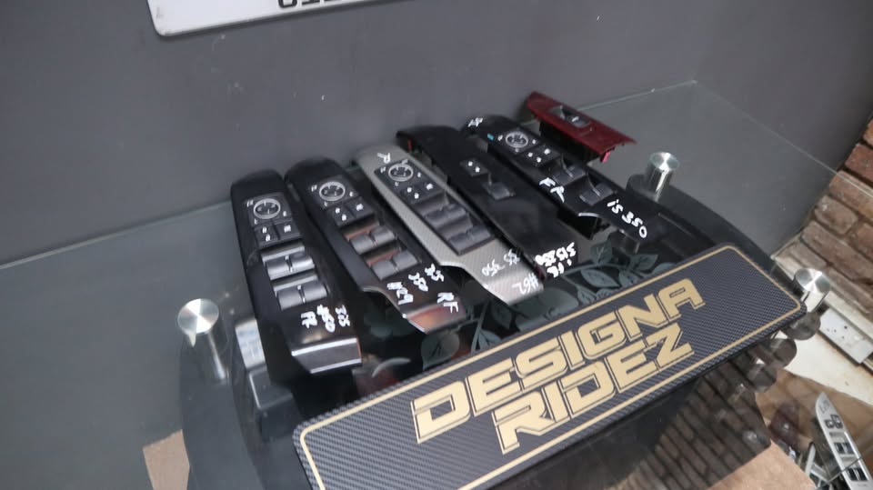 LEXUS 2 IS 250/3 IS 350 WINDOW SWITCHES - Private Seller LEXUS 2 IS 250/3 IS 350 WINDOW SWITCHES - Private Seller
