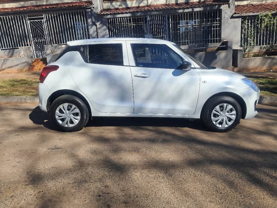Suzuki Swift 1.2 2023