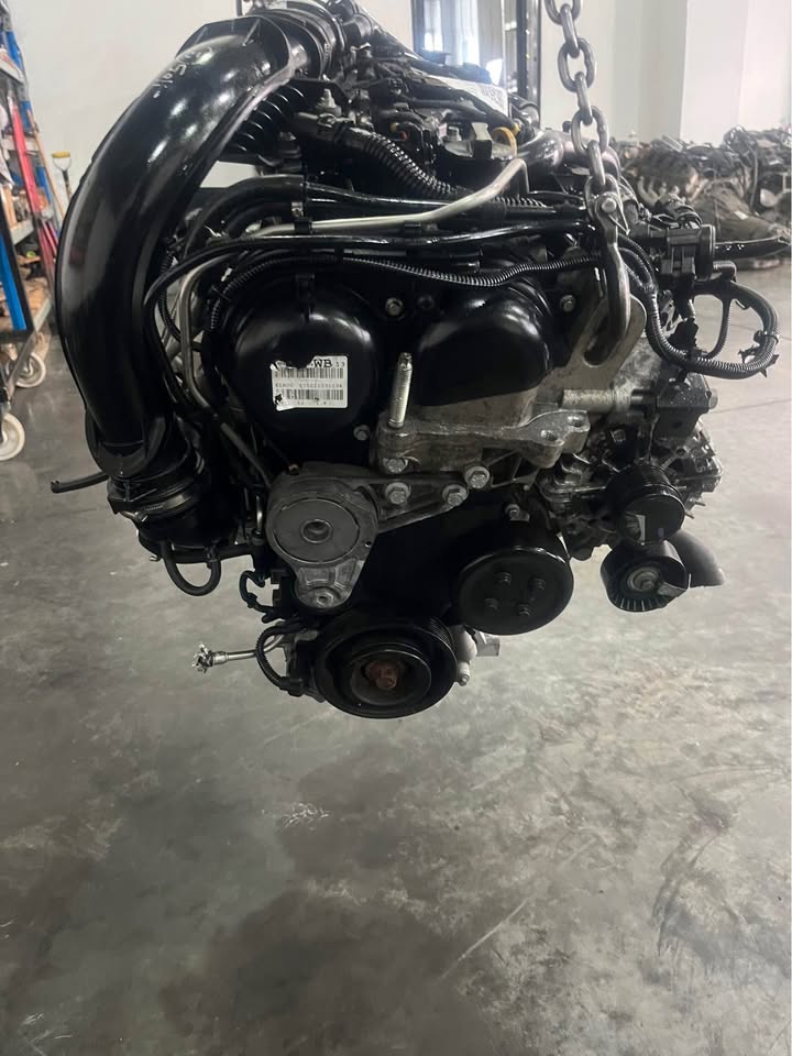 B4164T ENGINE  V40 S60 V50 XC70 C30  1.6 FORD KUGA - Private Seller