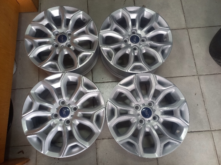 Ford ecosport mags size 16 set originals - Private Seller