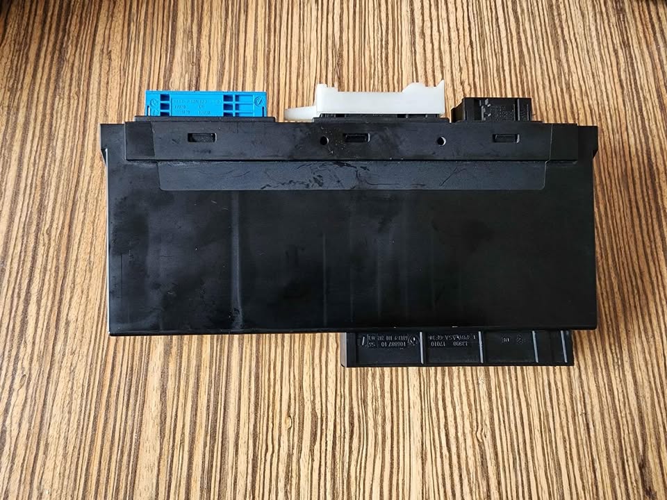 BMW F10 BODY CONTROL MODULE