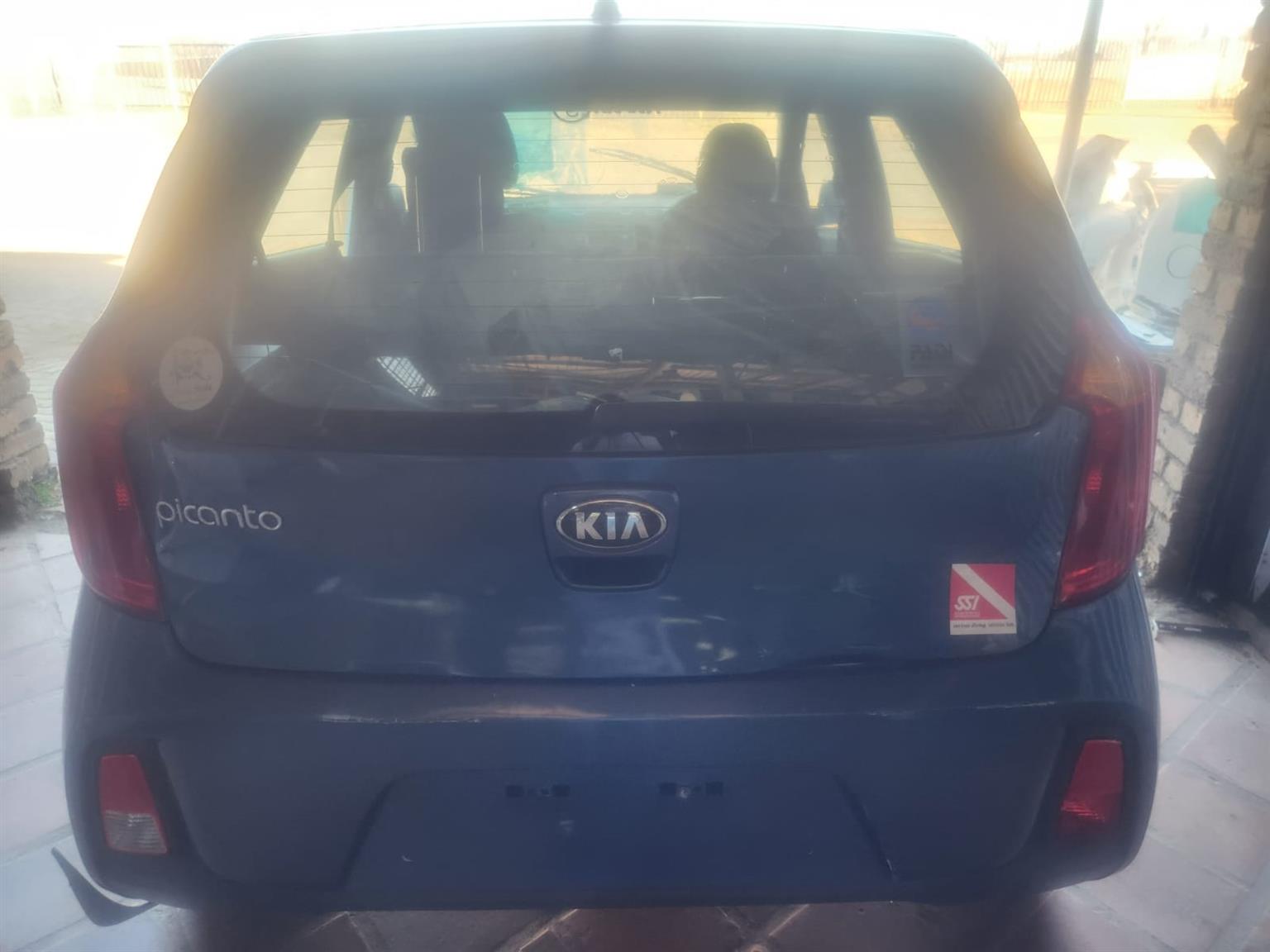2016 KIA PICANTO 1.0 STRIKER Spares Stripping