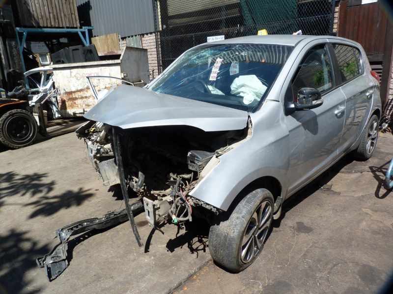 Hyundai i20 1.6 G4FC 6 Speed Manual Silver - 2014 STRIPPING FOR SPARES - Private Seller Hyundai i20 1.6 G4FC 6 Speed Manual Silver - 2014 STRIPPING FOR SPARES - Private Seller