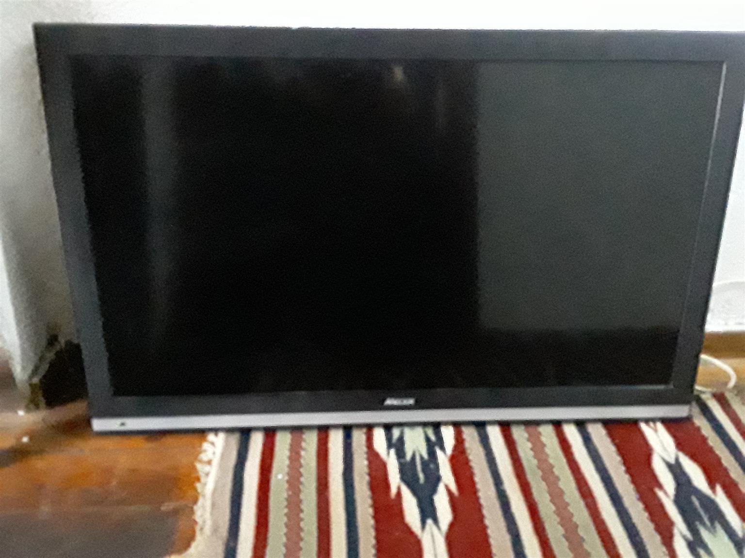 Mecer 49" TV.