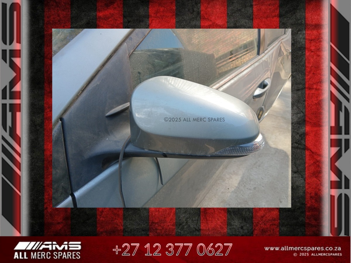 Used Toyota Corolla Prestige Door Mirror in stock - Private Seller Used Toyota Corolla Prestige Door Mirror in stock - Private Seller