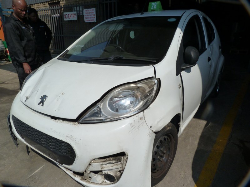 2019 Peugeot 107 1.0 Urban Manual SPARES - Private Seller