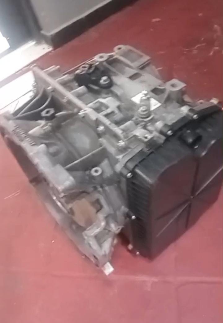 VOLVO/FORD AG9R POWERSHIFT DSG GEARBOX FOR SALE. - Private Seller