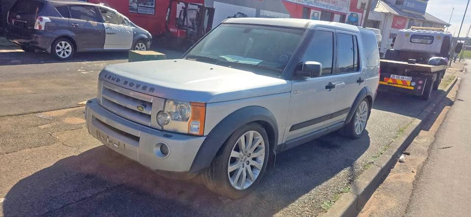 Land Rover discovery 3 stripping for spares - Private Seller Land Rover discovery 3 stripping for spares - Private Seller