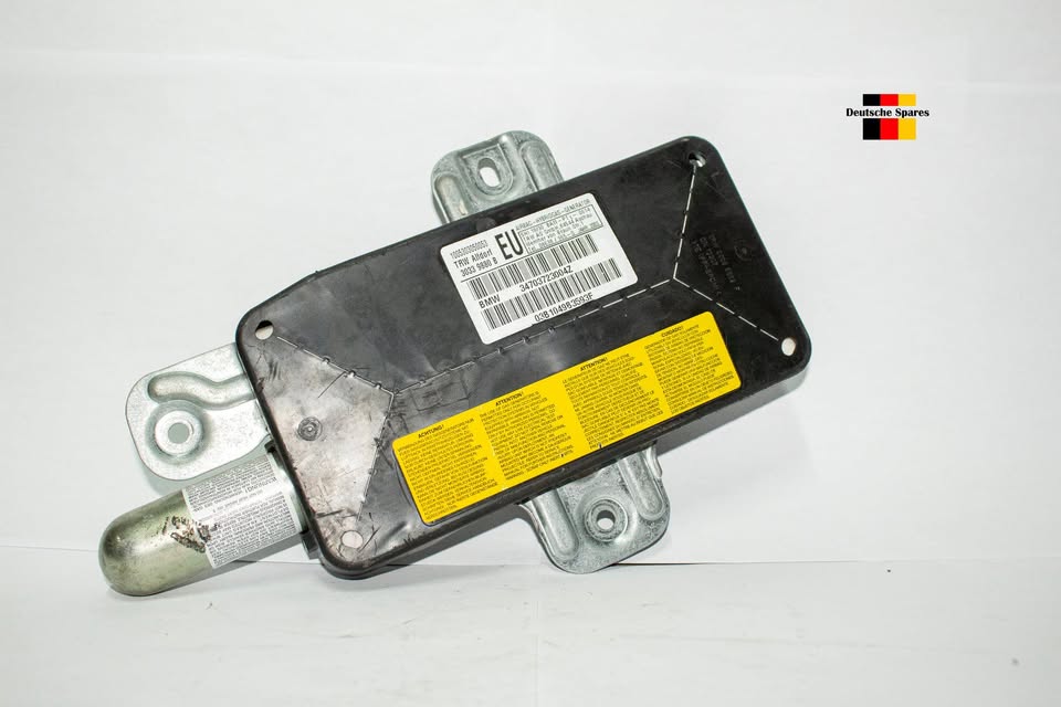BMW E46 FRONT DRIVER SIDE RIGHT DOOR USED AIRBAG OEM : 347037230042 PRICE : - Private Seller