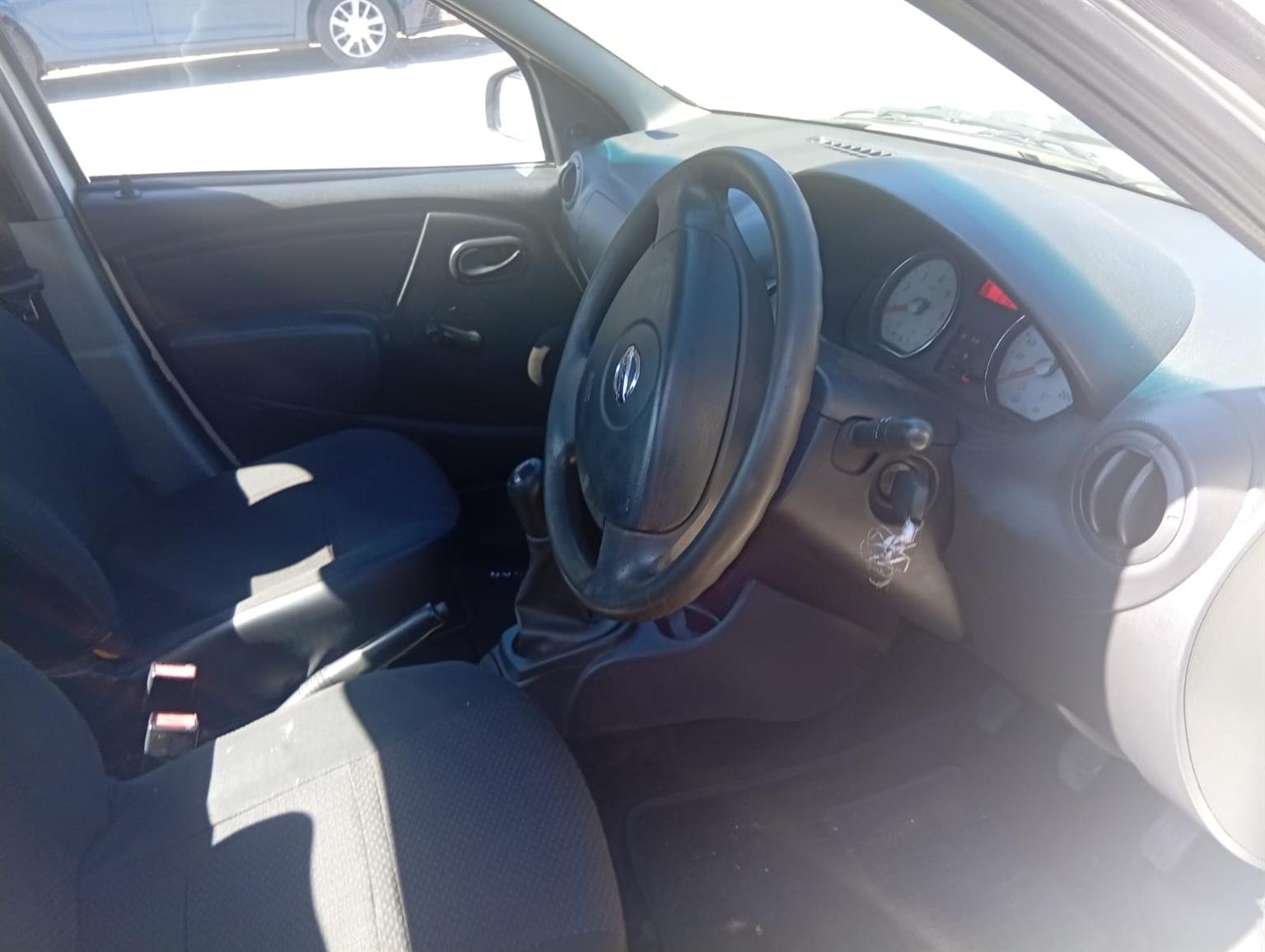 2018 Nissan NP200 1.6i AirCon SingleCab Bakkie Manual Cloth Seats Good